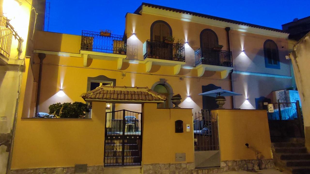 Sa Benedica - Luxury House Villa Calatabiano Kültér fotó